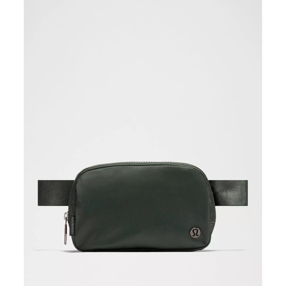 lululemon athletica Handbags - NEW‎ Lululemon Everywhere Belt Bag Army Green 1L Fanny Pack Classic Gorpcore Gym